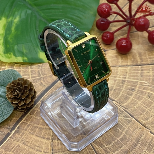 Đồng Hồ Sunrise 9952PA - Xanh Lá Viền Vàng