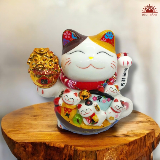 Mèo Thần Tài Vẫy Tay - Thuyền Thiên Kim 18 Cm- 033