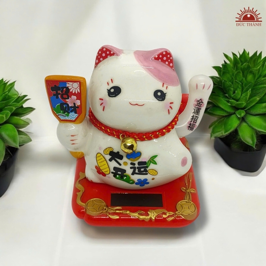 Mèo Thần Tài Vẫy Tay Năng Lượng Mặt Trời Tự Động - 04