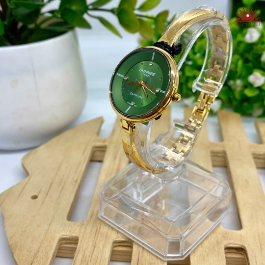 Đồng Hồ Nữ Sunrise - Mặt Xanh Lá Niềng Vàng  - Thép Không Gỉ