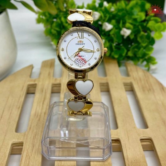 Đồng Hồ Nữ Orient - Mặt Trắng Niềng Vàng - O7168