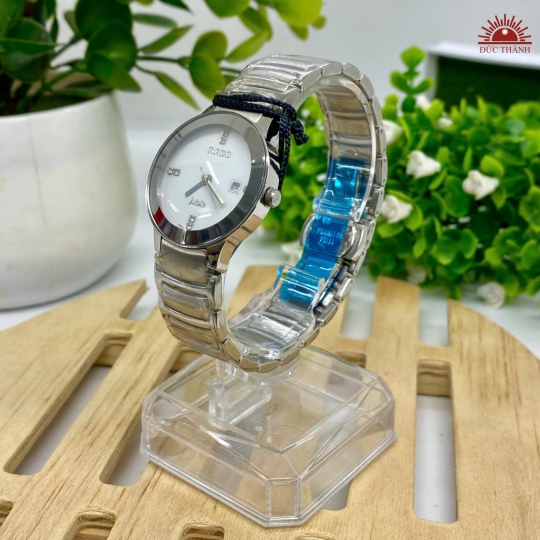 Đồng Hồ Nữ Rado - Mặt Trắng Niềng Xám - R0286