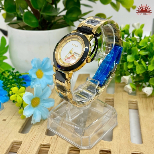 Đồng Hồ Nữ Rado- Mặt Trắng Niềng Đen Đá Sapphire - 680L